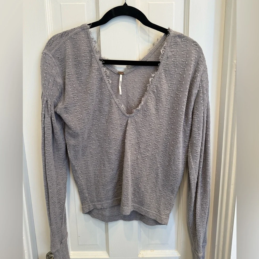 Free People Light Gray Lace-Trim V-Neck Balloon Sleeve Top